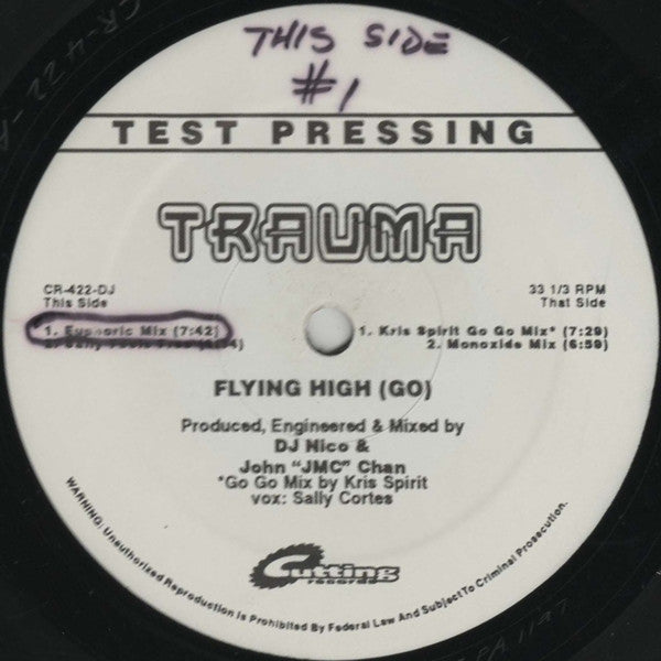 Trauma (20) : Flying High (Go) (12", TP)