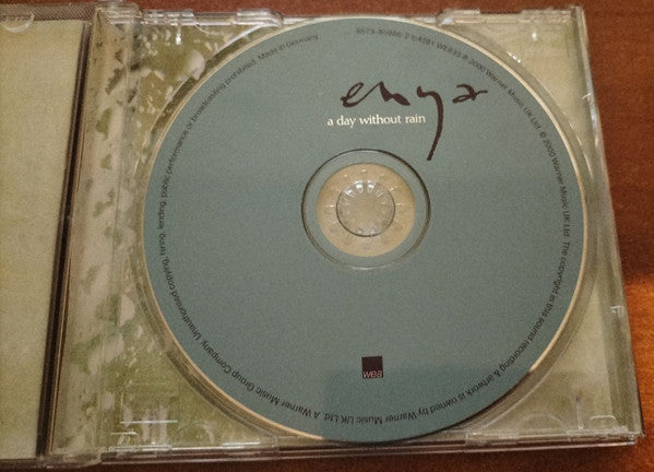 Enya : A Day Without Rain (CD, Album)