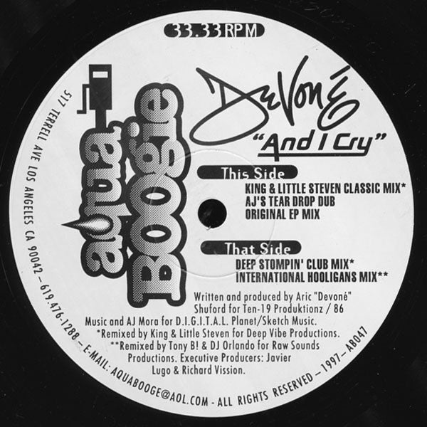 Devoné : And I Cry (12", Maxi)