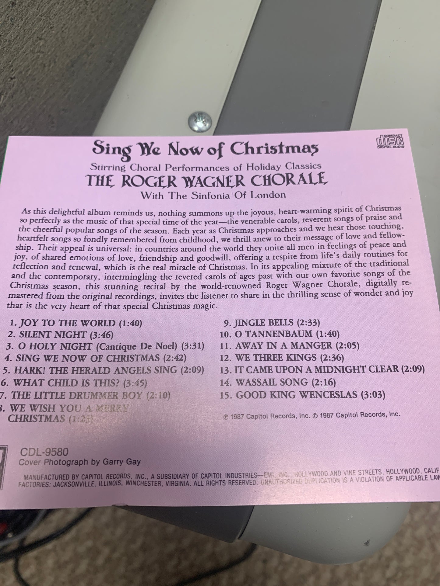 The Roger Wagner Chorale - Sing We Bow Of Christmas (CD)