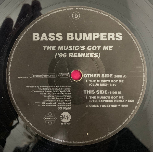 Bass Bumpers : The Music's Got Me ('96 Remixes) (12")