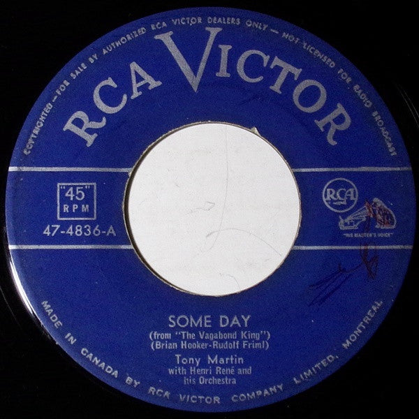 Tony Martin (3) : Some Day / Luna Rossa (Blushing Moon) (7", Mono)