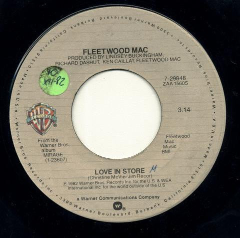 Fleetwood Mac : Love In Store / Can't Go Back (7", Single)