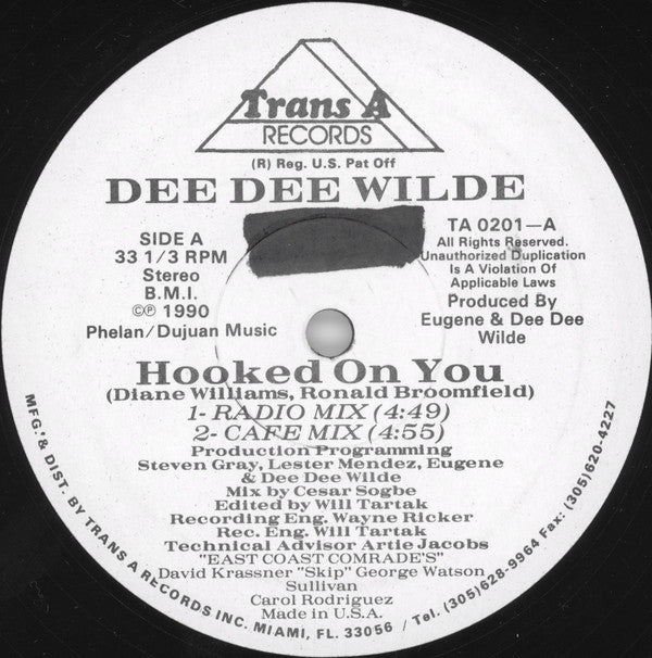 Dee Dee Wilde : Hooked On You (12")