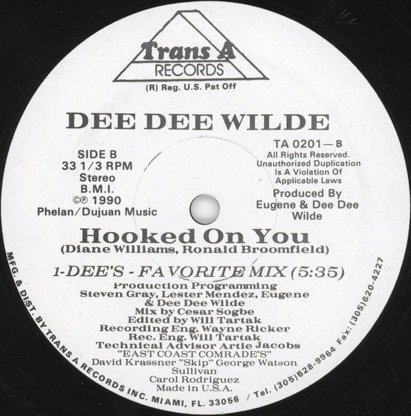 Dee Dee Wilde : Hooked On You (12")