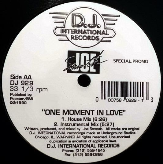 Joe Smooth : I'm Not Givin' Up / One Moment In Love (12", Promo)