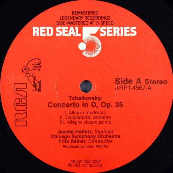 Jascha Heifetz, Pyotr Ilyich Tchaikovsky, Fritz Reiner / The Chicago Symphony Orchestra, Felix Mendelssohn-Bartholdy, Charles Munch / Boston Symphony Orchestra : Concerto In D · Concerto In E Minor (LP, Album, Comp, RE, RM)